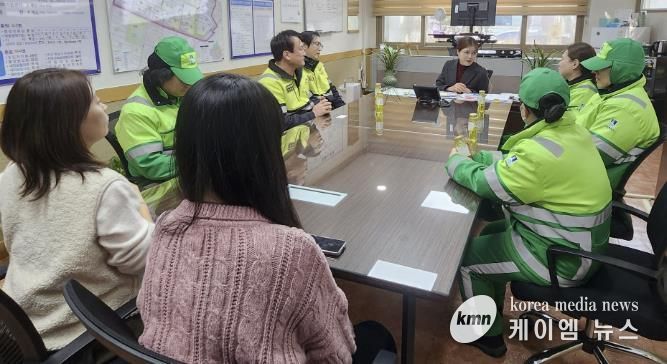 수원시 영통구 매탄2동, 깨끗한 환경위해 청소대행업체와 현장 소통 간담회 열어