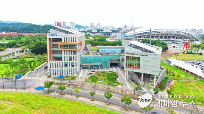 안산시, 식품위생법 개정 맞춰 음식점 반려동물 동반 출입 관리 체계 가동