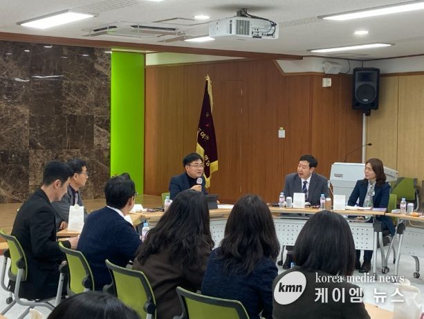 여주교육지원청, 홍정표 제2부교육감과 함께하는 「여주교육 소통 간담회」 개최