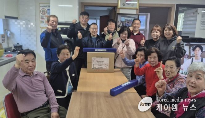 생연1동 사회단체협의회, 정월대보름 맞아 결연 경로당 위문