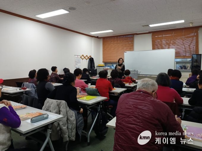 초등학력인정 성인 문해교육 ‘글오름학교’ 3단계 과정 운영