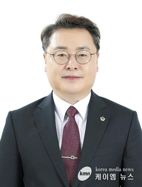 버려질 책, 지역사회로 돌아간다...성남시의회 황금석 의원, 폐기도서 기관·단체 기증 근거 마련