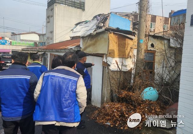 신장2동 주민자치회, 주민과 함께하는 마을환경 개선 사업 대상지 현장 활동