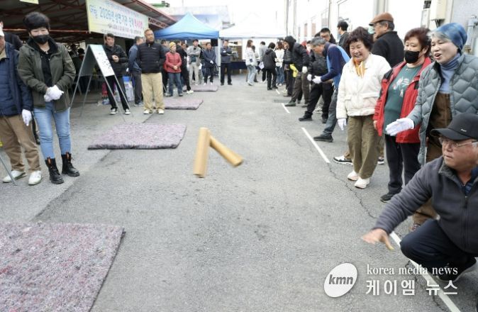 가평군 상면, 한마음 윷놀이 잔치 '웃음꽃'