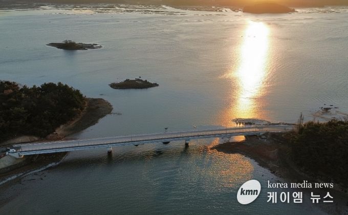 해수소통형 연륙교 신설