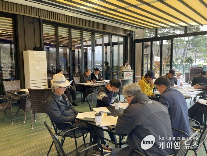 홍성군 장곡면, 솔바람테마카페에서 이장회의 개최