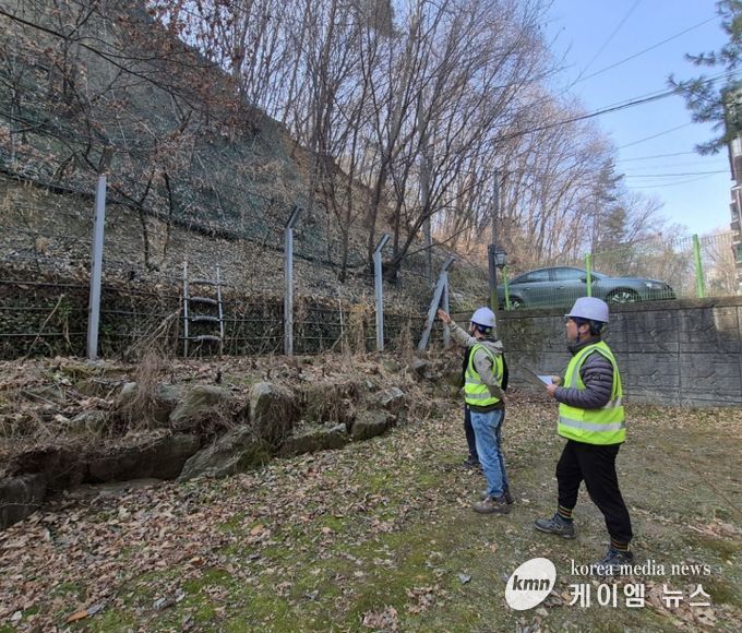 오산시, 급경사지 30개소 집중 안전점검…여름철 재난 선제 대응