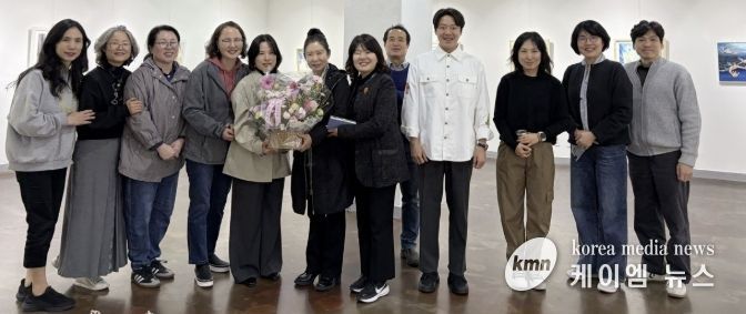 수원시 영통구 광교1동, 주민자치센터 프로그램 '수채화반 담빛회' 두번째 작품 전시회 개최